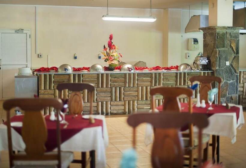 בית מלון כפרי Le Palmiste Resort & Spa