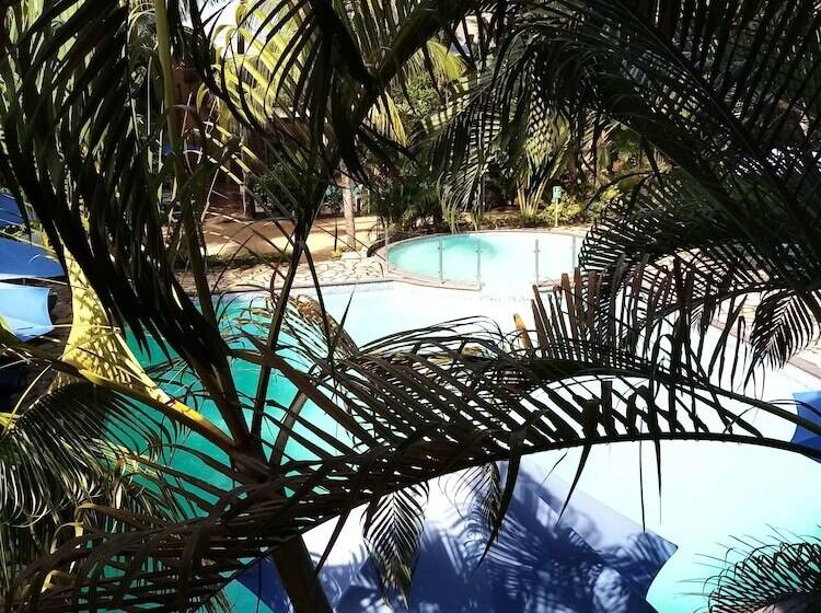 בית מלון כפרי Le Palmiste Resort & Spa