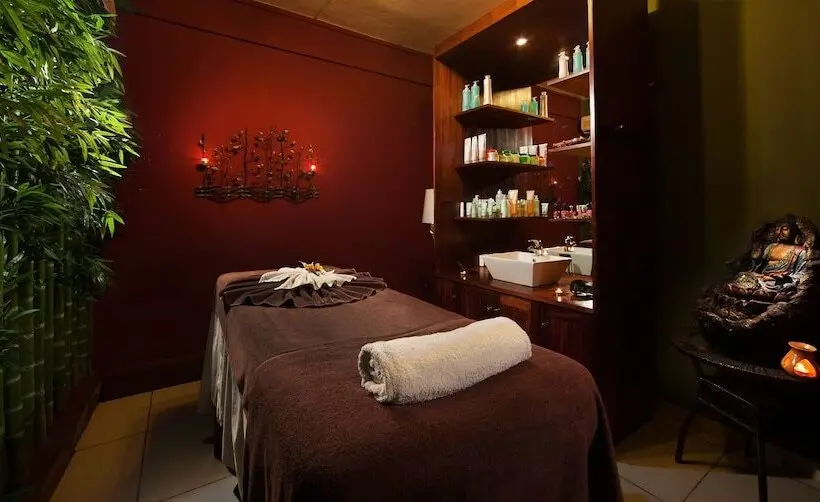 ホテル Le Palmiste Resort & Spa
