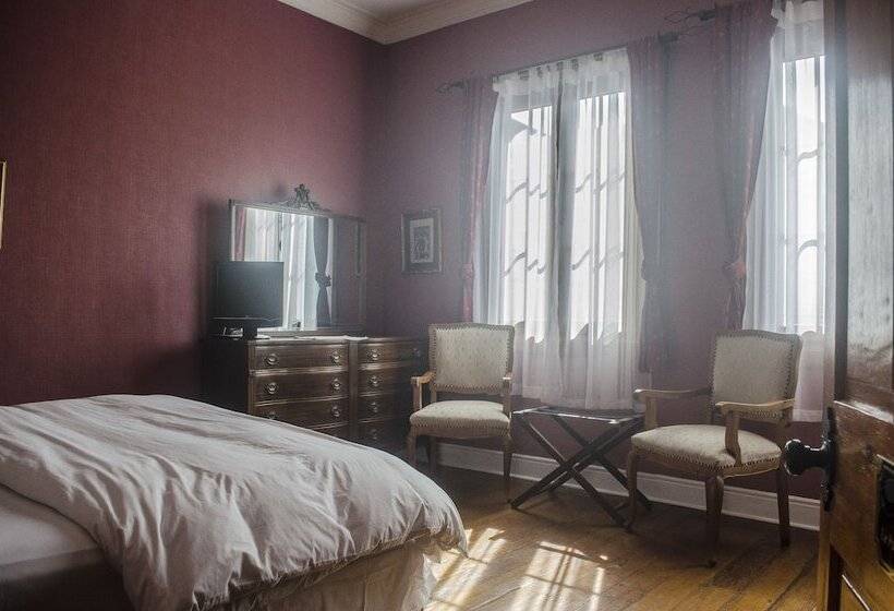 هتل Manoir Atkinson