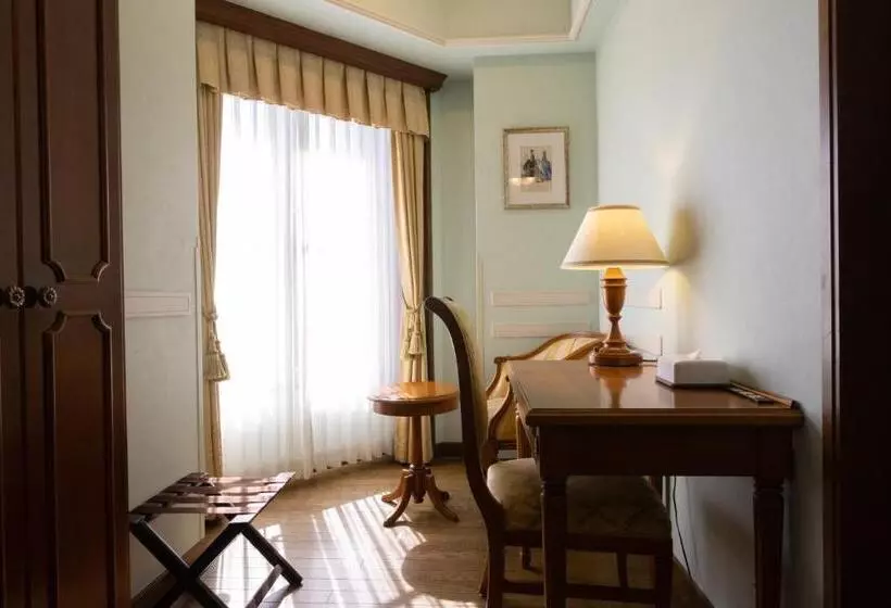 Hotel Monterey Sendai