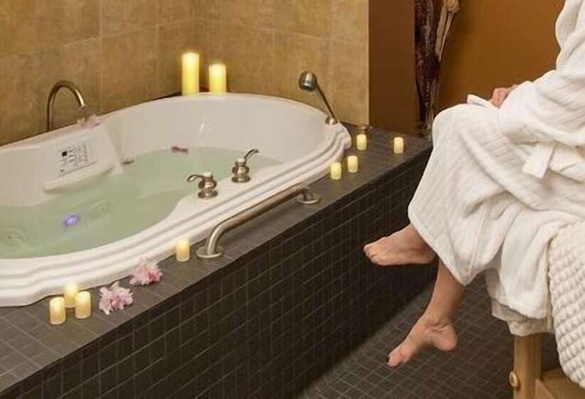 酒店 Painted Boat Resort Spa And Marina