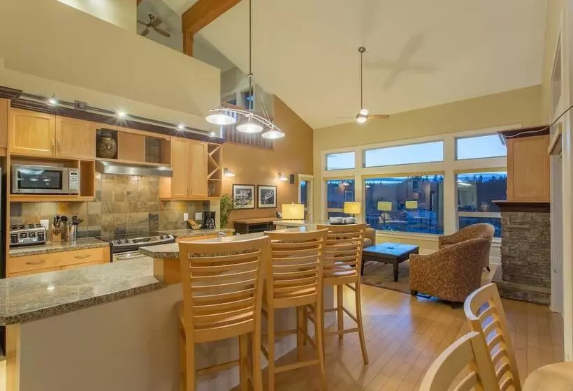 酒店 Painted Boat Resort Spa And Marina