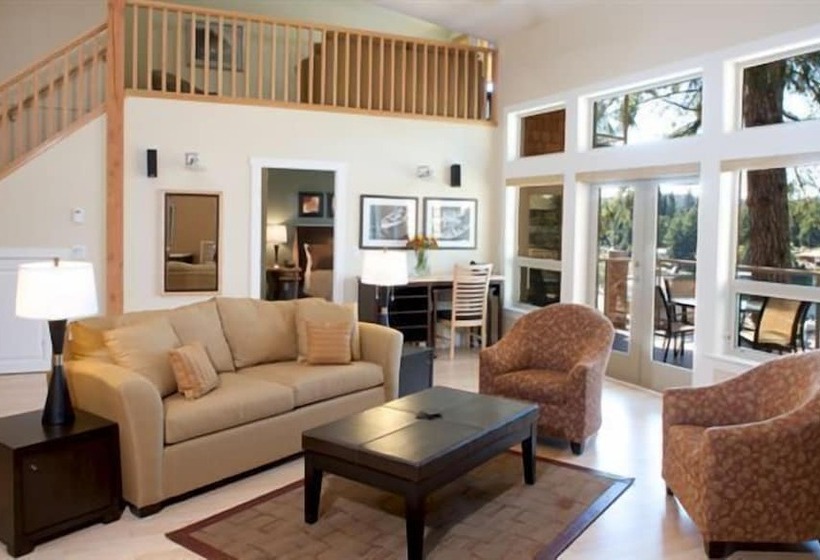 酒店 Painted Boat Resort Spa And Marina