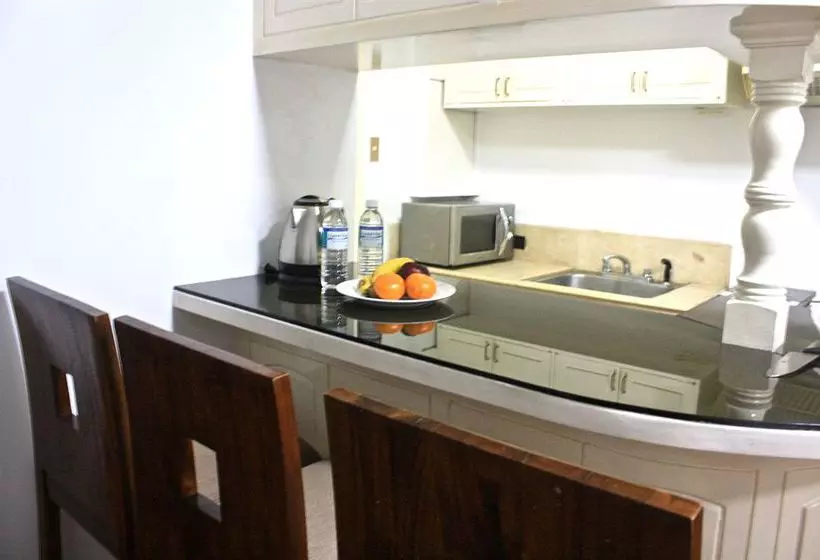 酒店 Perla Mansion