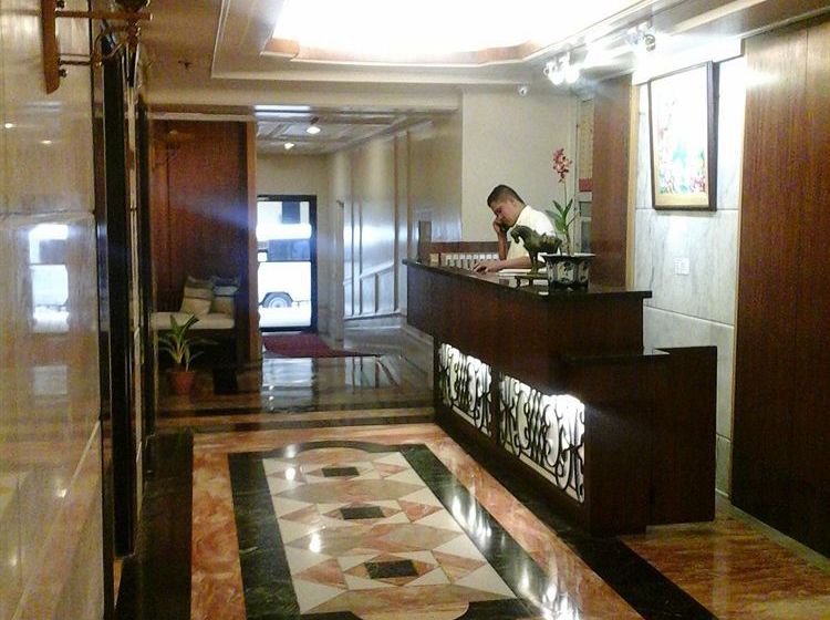 ホテル Perla Mansion