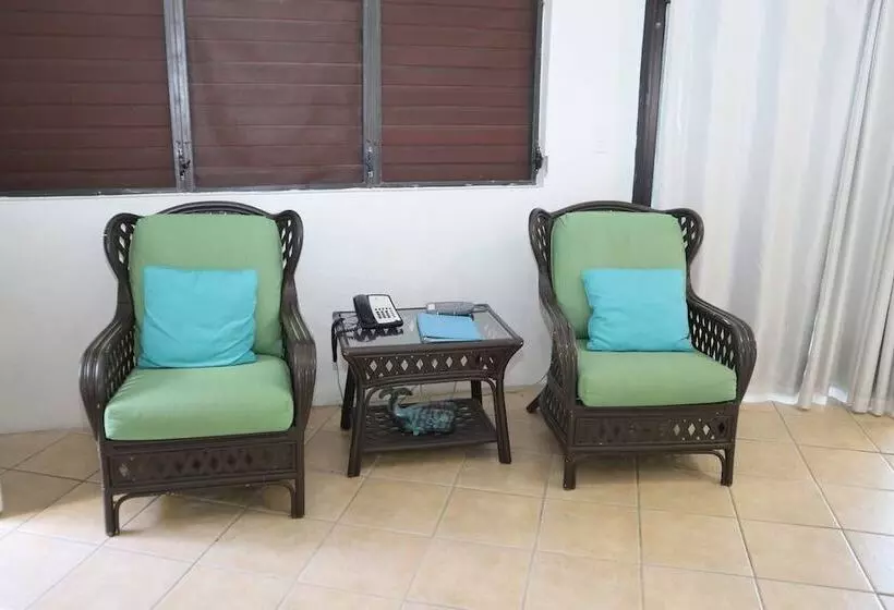 هتل Point Pleasant Resort