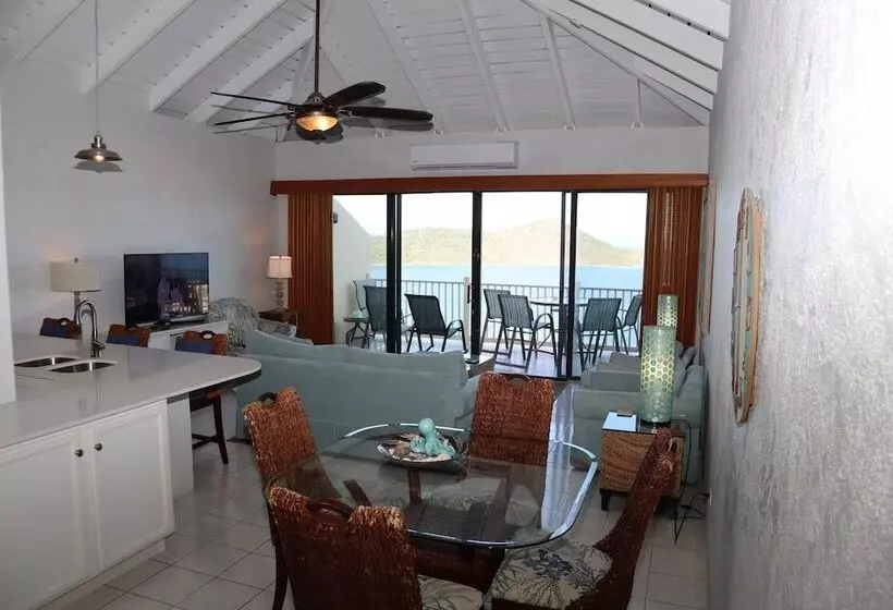 هتل Point Pleasant Resort