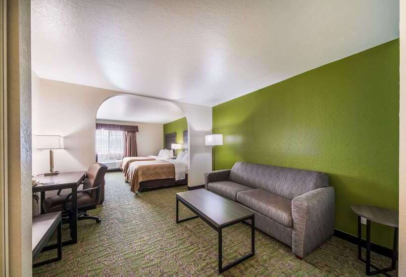 Szálloda Quality Suites