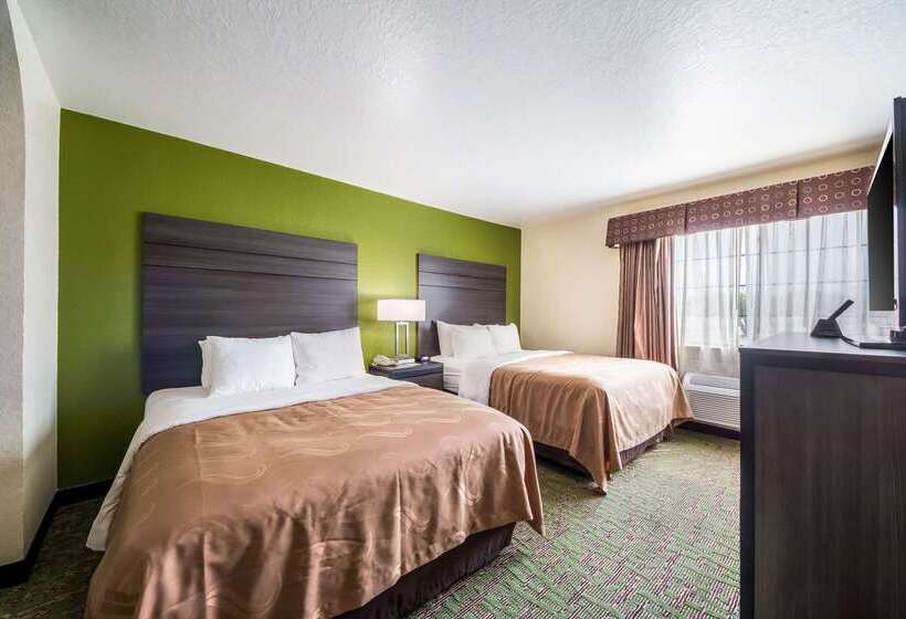 Szálloda Quality Suites