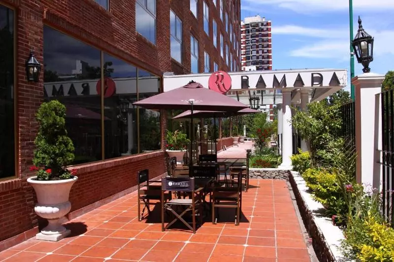酒店 Ramada By Wyndham Buenos Aires
