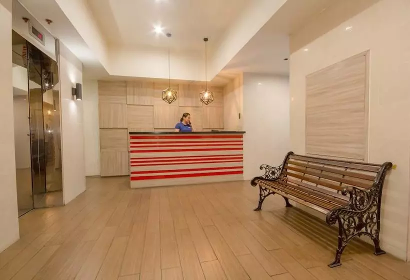 酒店 Salcedo Suites