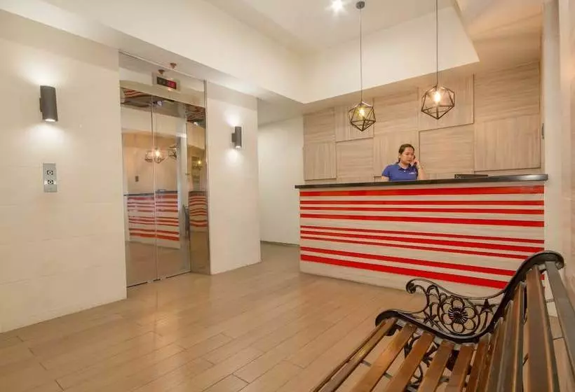 酒店 Salcedo Suites