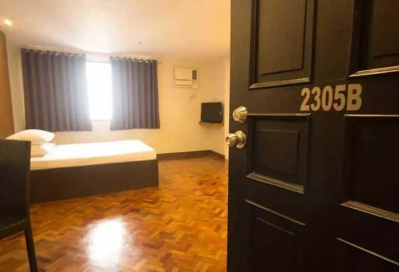 酒店 Salcedo Suites