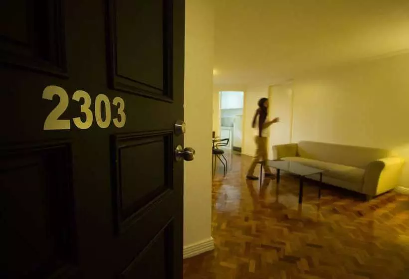 酒店 Salcedo Suites