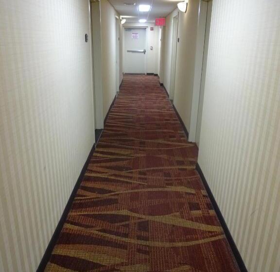 בית מלון כפרי Sheridan