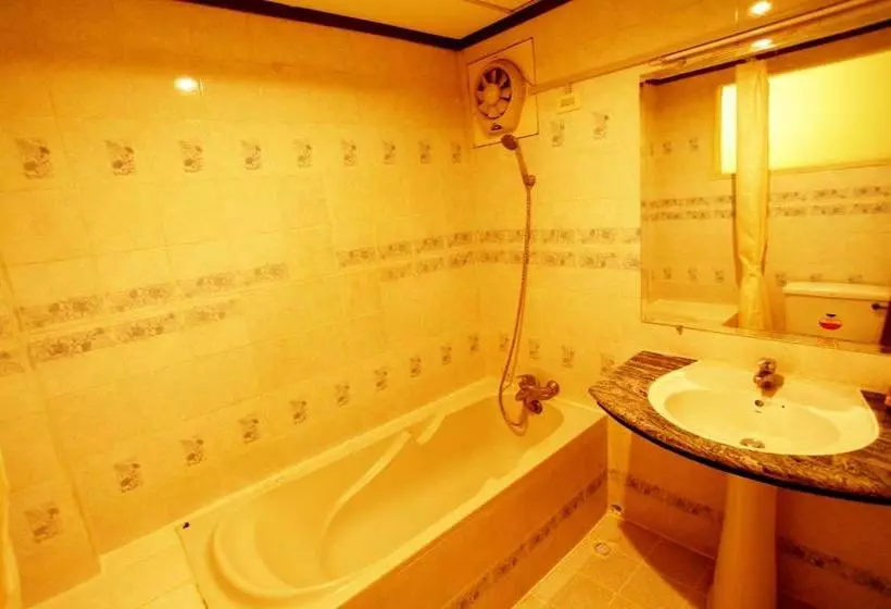 هتل Silver Star  Mandalay