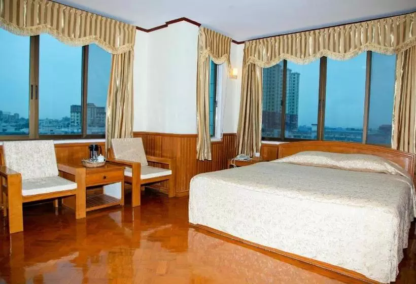 هتل Silver Star  Mandalay
