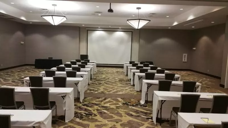 Отель Springhill Suites By Marriott Denton