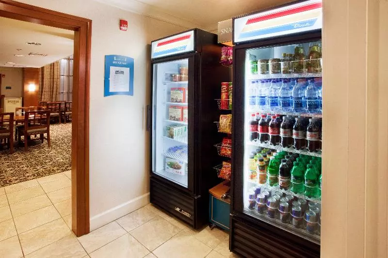 酒店 Comfort Inn & Suites