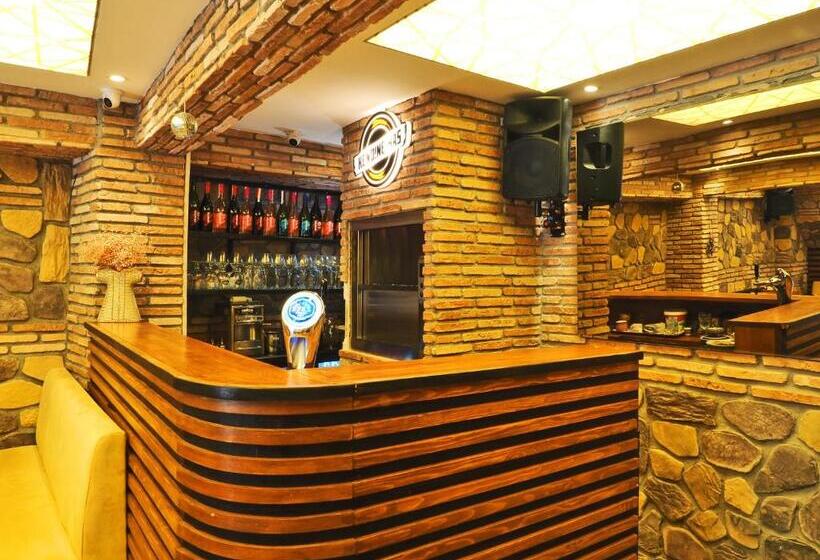 ホテル The Sunrise