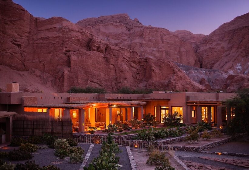 אתר נופש Nayara Alto Atacama