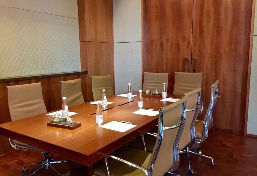 The Sandalwood, Beijing  Marriott Executive Apartments