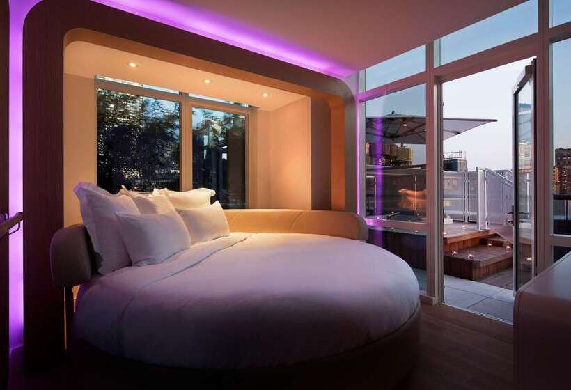 Yotel New York Times Square