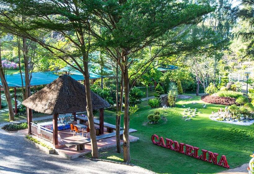 هتل Carmelina Beach Resort