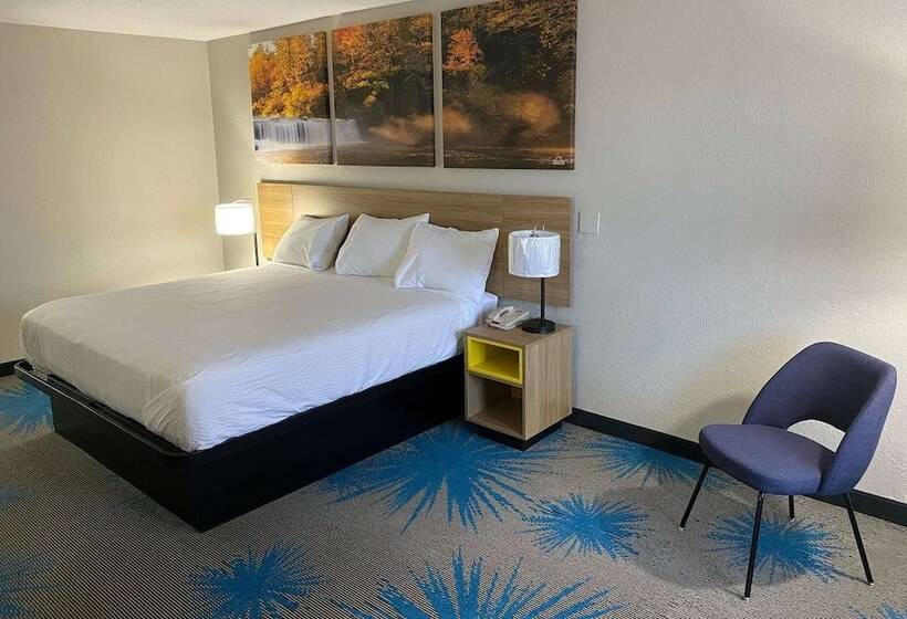 فندق Days Inn By Wyndham Newnan