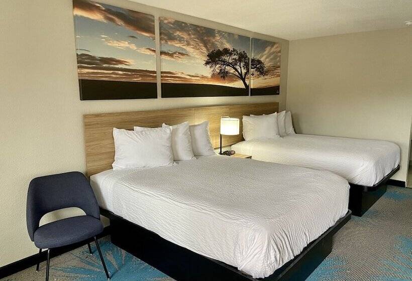 فندق Days Inn By Wyndham Newnan