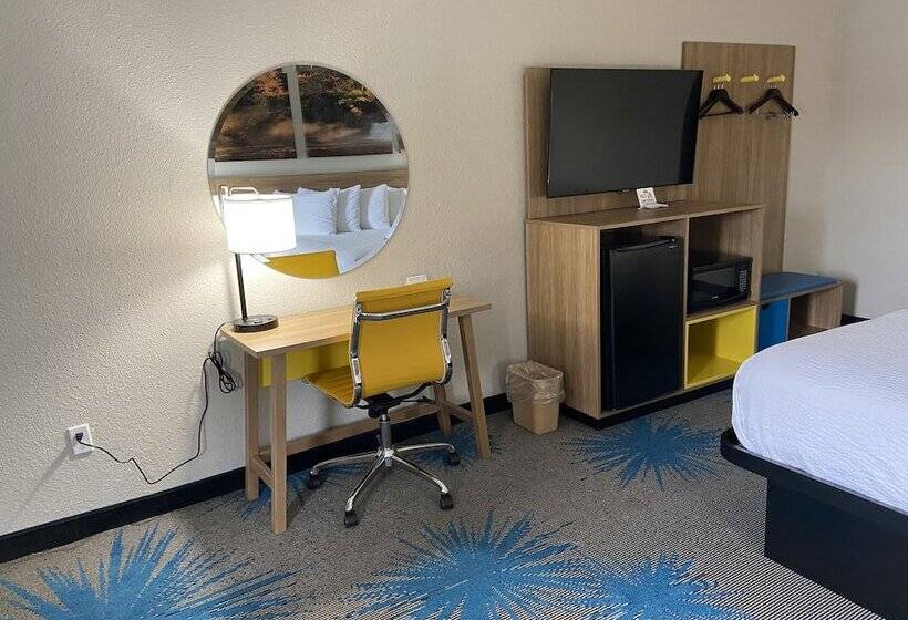 فندق Days Inn By Wyndham Newnan