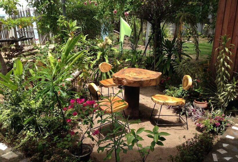 בית מלון כפרי Jao Bay Resort