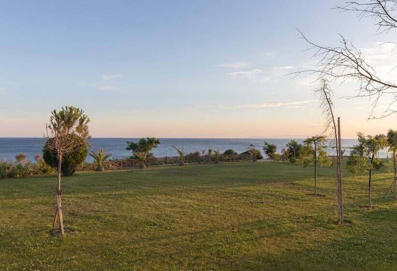 ホテル King Maron Wellness Beach