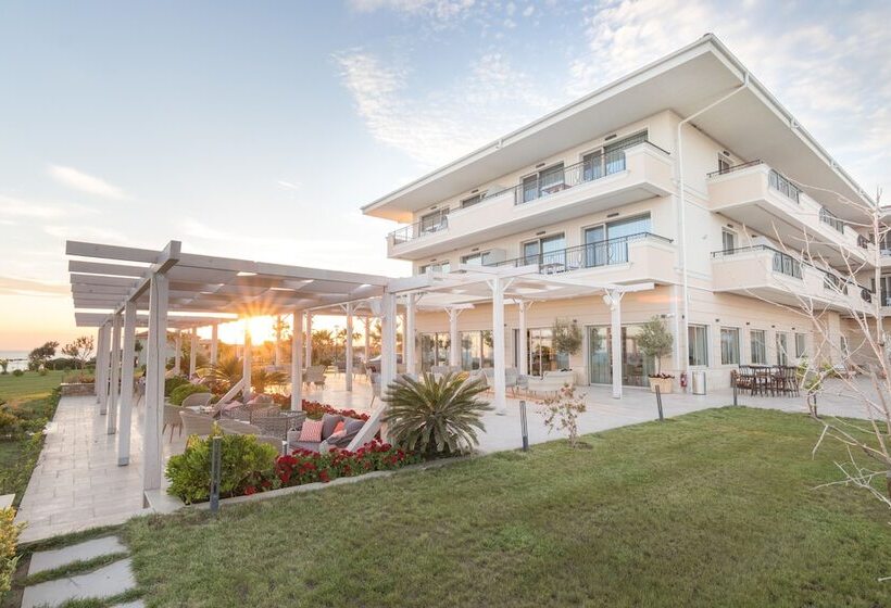 ホテル King Maron Wellness Beach