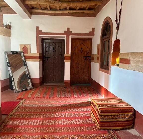 בית מלון כפרי Tafsut Dades Guesthouse Stay With Locals