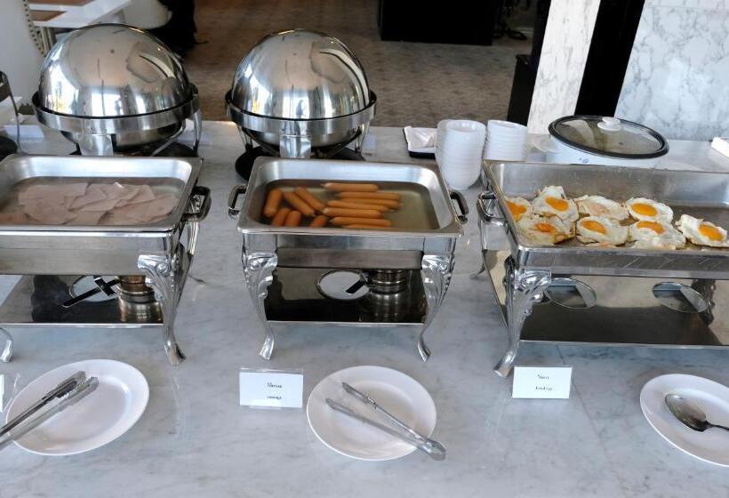 The Cheewin Hotel And Convention