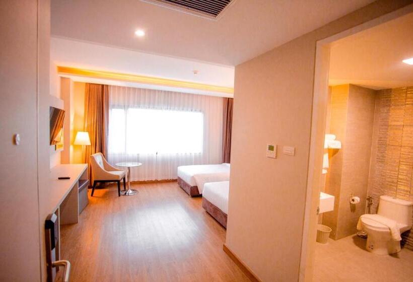 The Cheewin Hotel And Convention