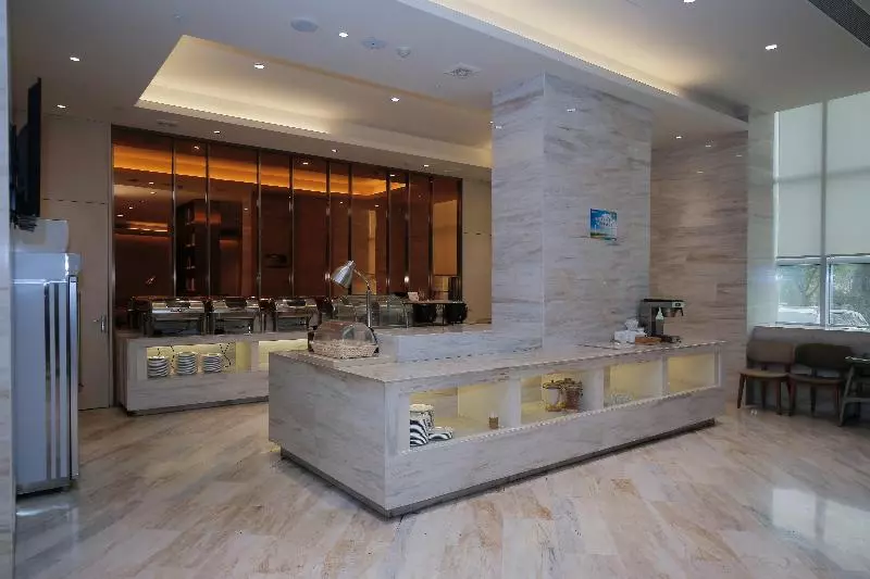 Ji Hotel Jiayuguan Pedestrian Street