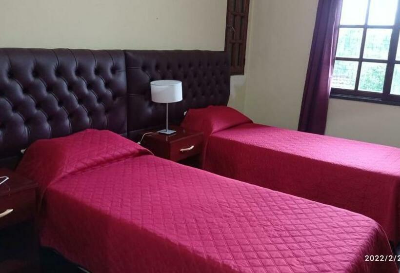 Hostel Hostería Familiar El Ceibo