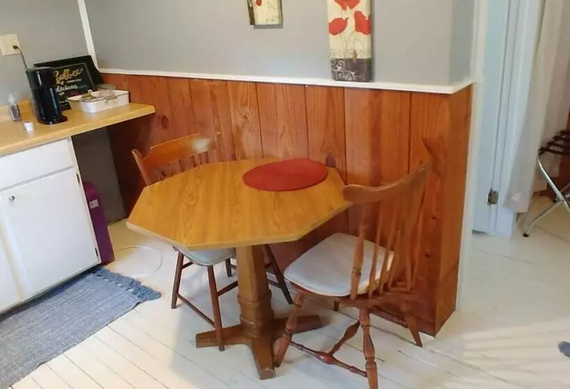 تختخواب و صبحانه 3 Sisters Cottages