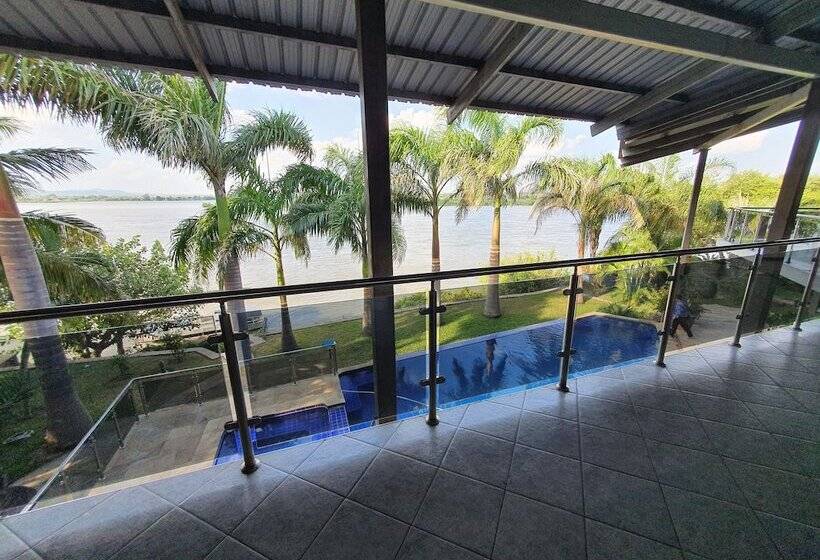 住宿加早餐  Zambezi Riverside Accommodation