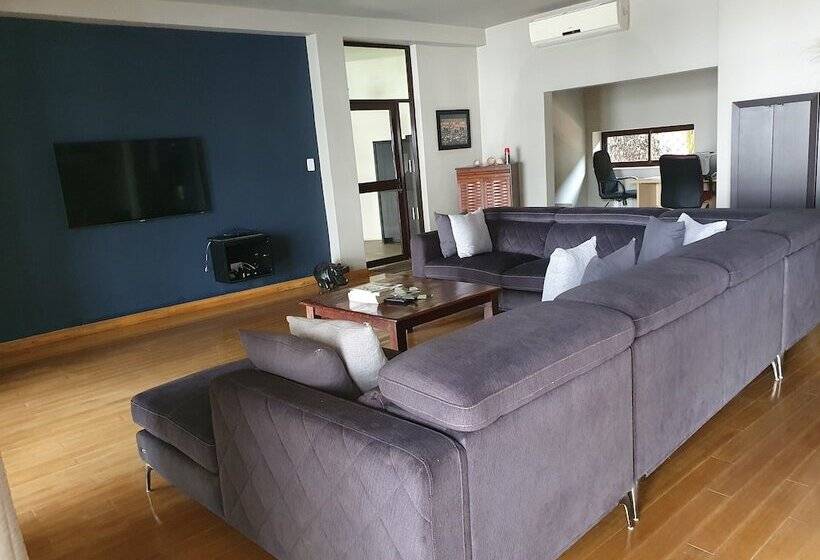 住宿加早餐  Zambezi Riverside Accommodation