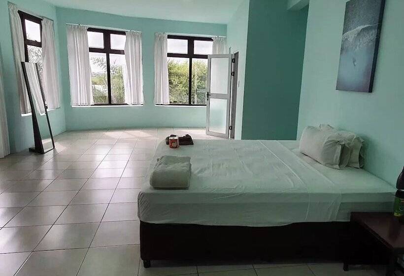 住宿加早餐  Zambezi Riverside Accommodation