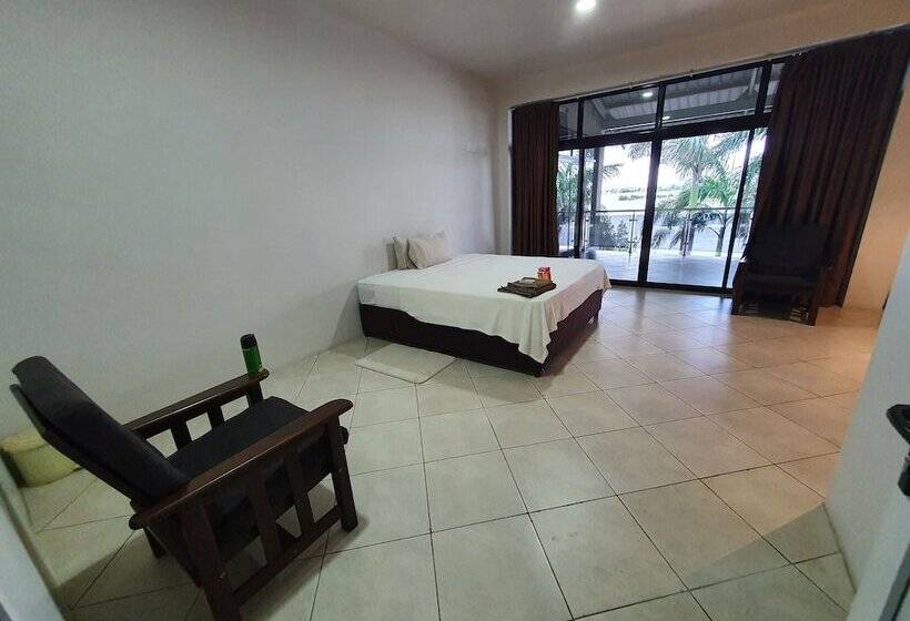 住宿加早餐  Zambezi Riverside Accommodation