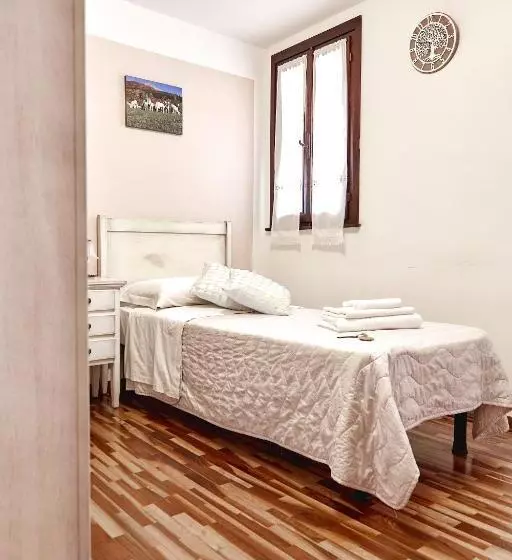ホテル Agriturismo La Foscarina