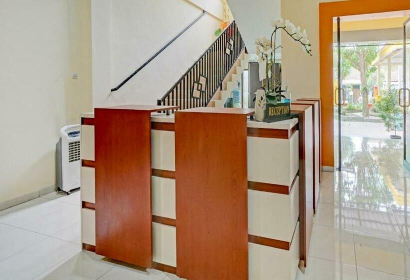 酒店 Capital O 90693 Orchid