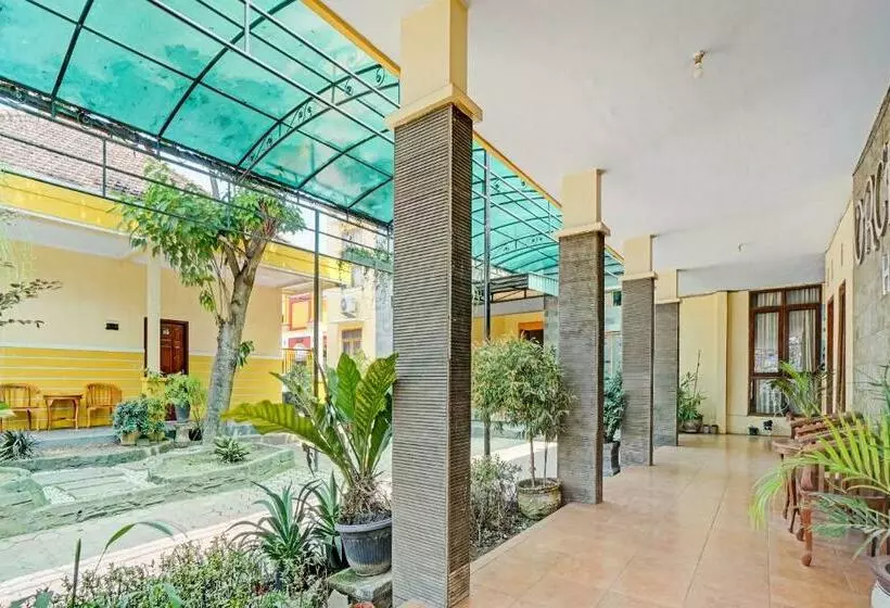 Hotelli Capital O 90693 Orchid