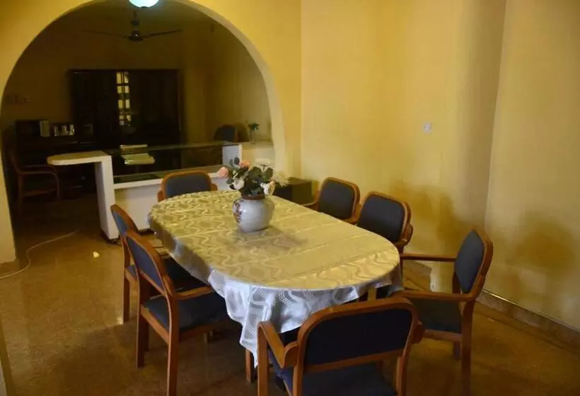 ホテル Odo So Royal