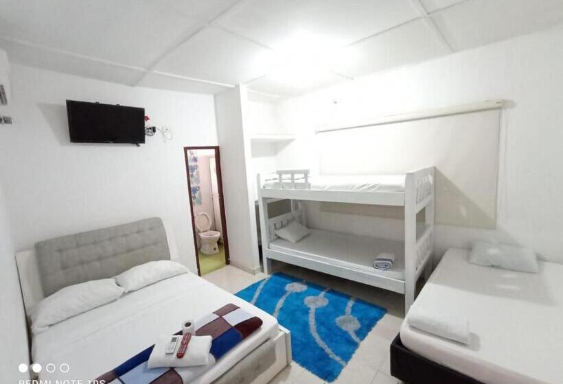 پانسیون Hostal Sumaiwa